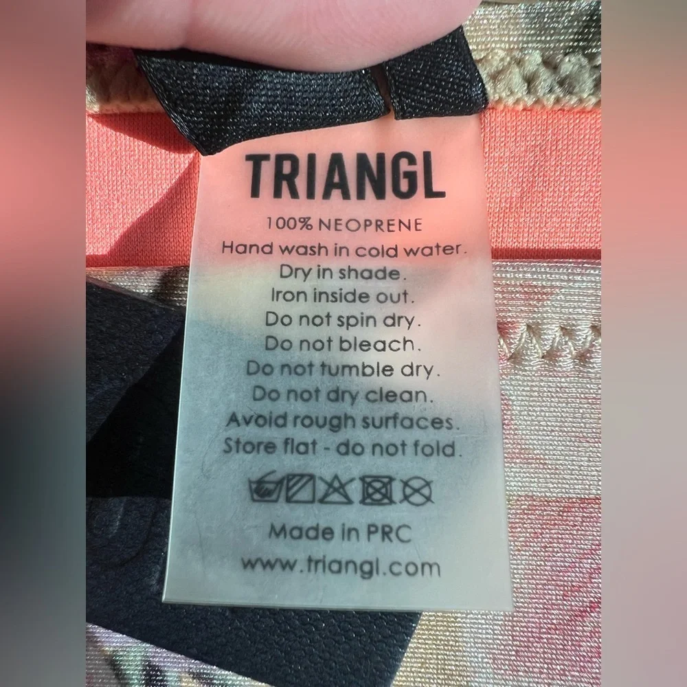 NWT: Triangl swimwear neoprene tan beige floral bikini bottom size small